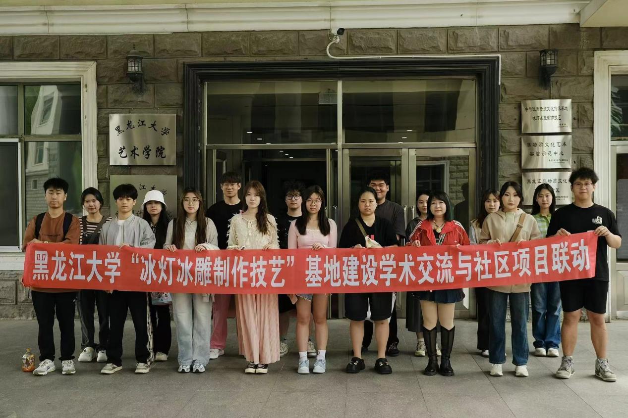 d41b2c61fb238b812e92676037d8411